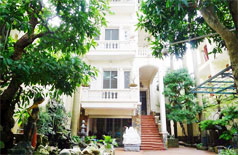 Villa with indoor swimming pool, An Duong Vuong street