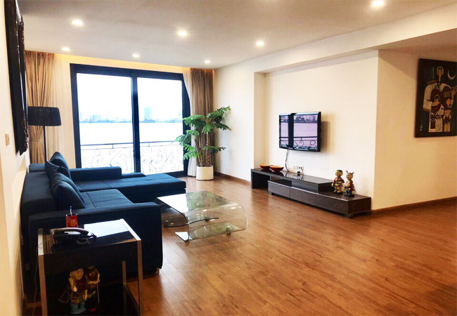 Westlake view apartment on the lakeside Tu Hoa street